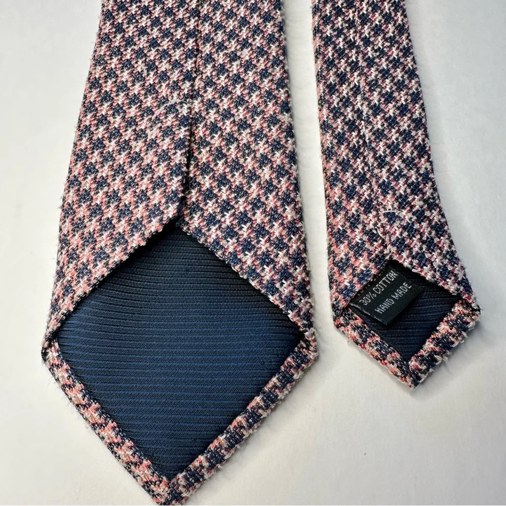 BRUNO MARCHESI Silk Cotton Textured Navy & Pink Houndstooth Classic Tie, 3”